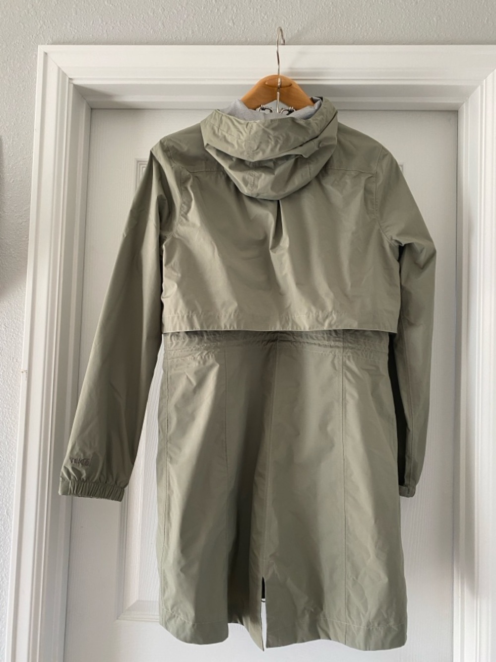 L.L. Bean Green Meridan Raincoat Size Small - Picture 4 of 10